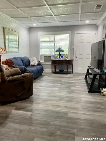 1051 COUNTRY CLUB DR #18 Seguin, TX 78155