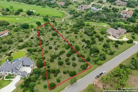 LOT 20 Clubs Dr