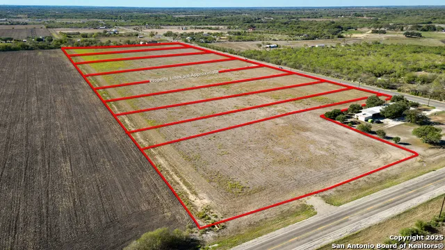 LOT 3 FM 471 Natalia, TX 78059