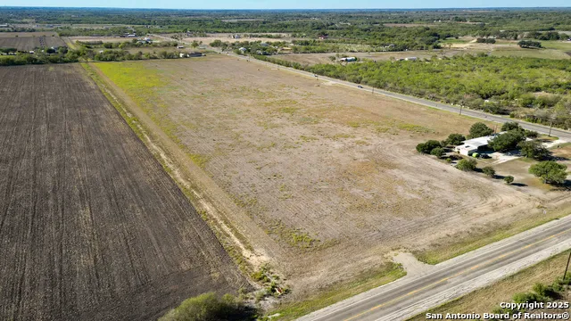 LOT 3 FM 471 Natalia, TX 78059