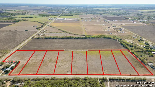 LOT 3 FM 471 Natalia, TX 78059