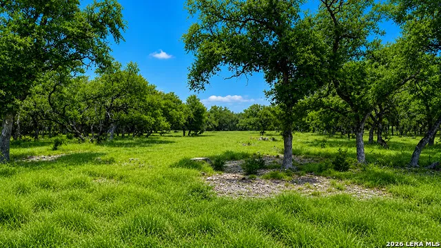 30 Clearwater Canyon Bandera, TX 78003