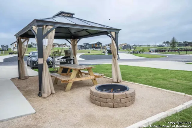 5386 RANCH ROAD 1376 #102 Fredericksburg, TX 78624