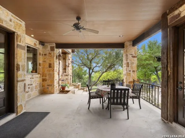 2601 B AND R RD Utopia, TX 78884