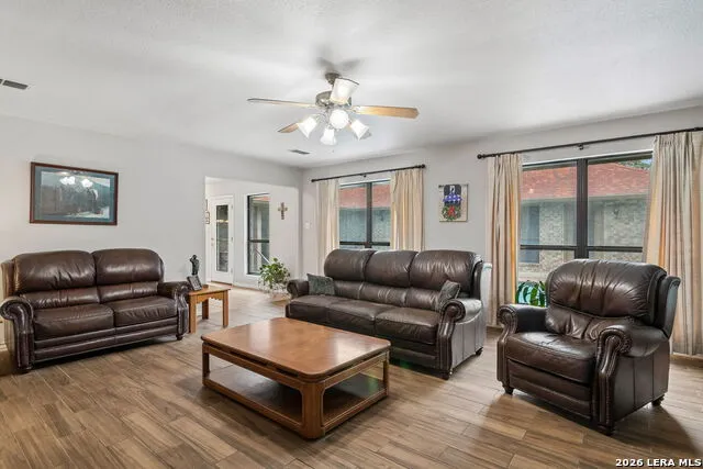 188 Guadalupe Ranch Ln Seguin, TX 78155