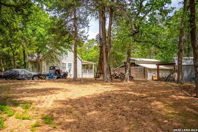 1055 BEECH CREST DR New Ulm, TX 78950