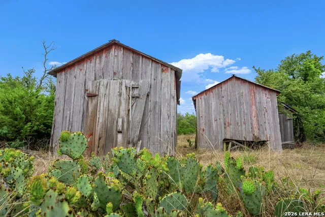 7625 State Highway 16 Fredericksburg, TX 78624