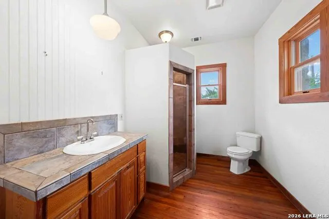 7625 State Highway 16 Fredericksburg, TX 78624