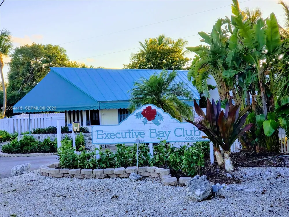 87200 Overseas Hwy #E4 Plantation Key, FL 33036