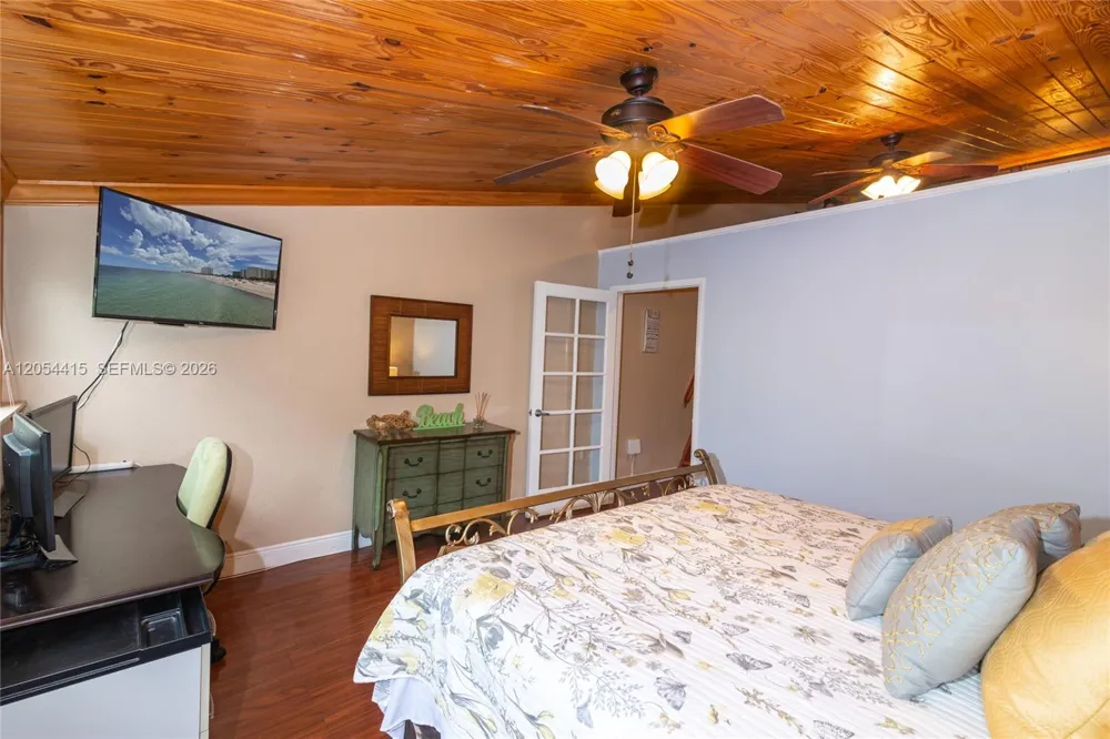 87200 Overseas Hwy #E4 Plantation Key, FL 33036