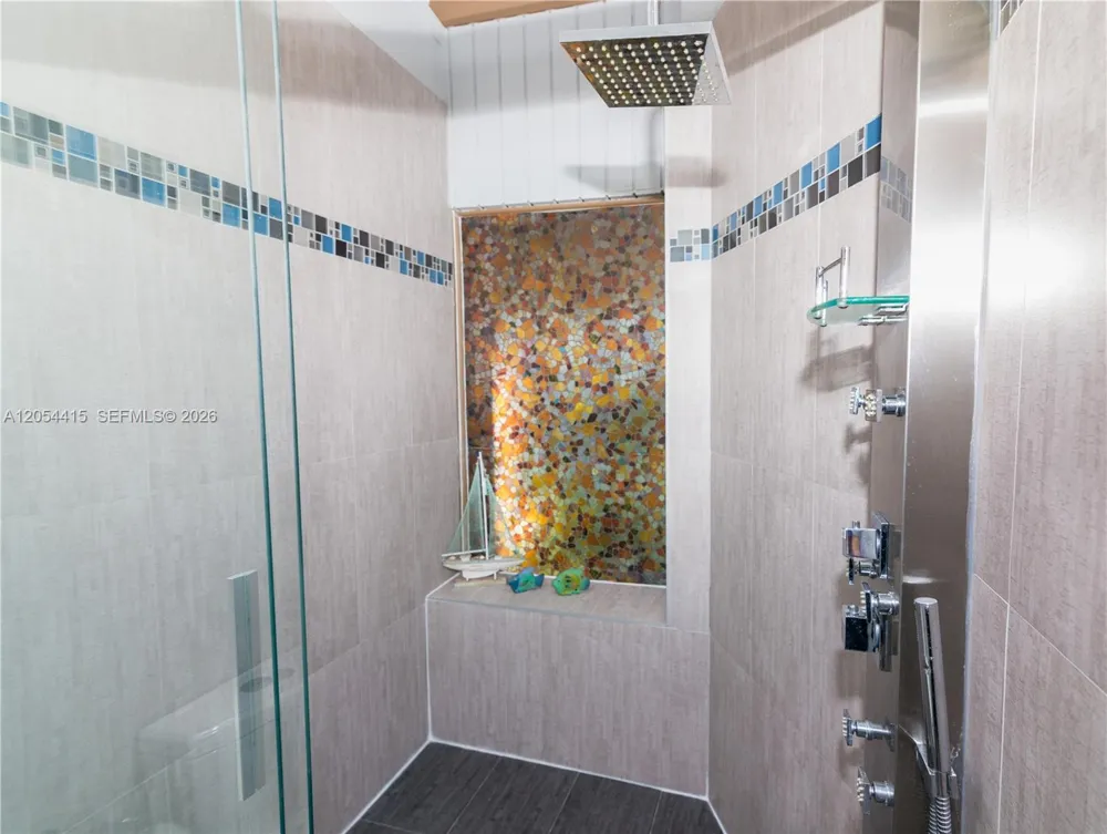 87200 Overseas Hwy #E4 Plantation Key, FL 33036