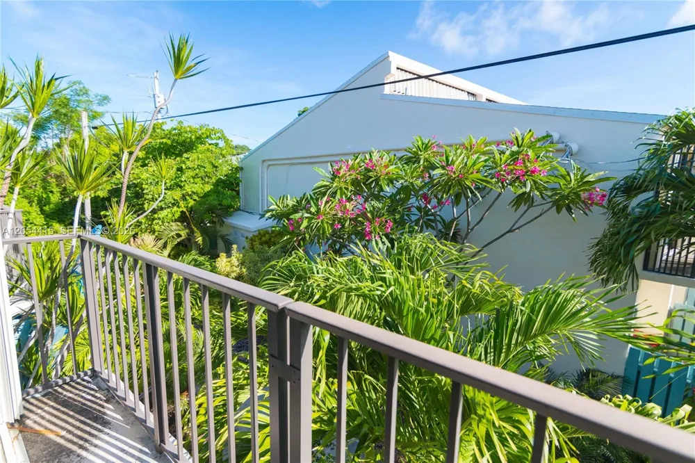 87200 Overseas Hwy #E4 Plantation Key, FL 33036