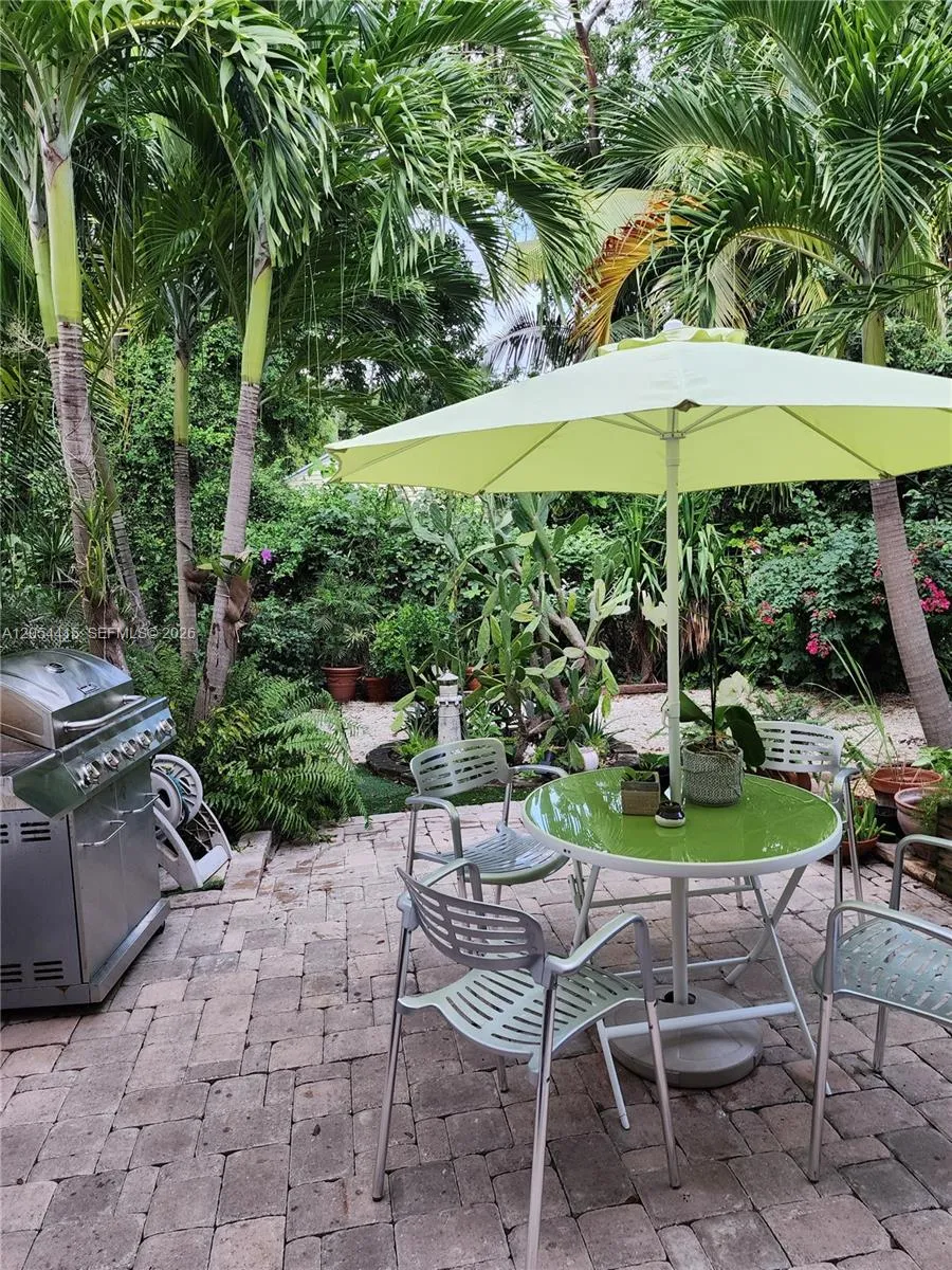 87200 Overseas Hwy #E4 Plantation Key, FL 33036