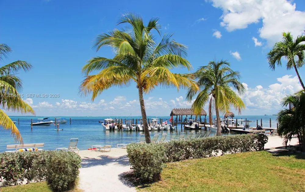87200 Overseas Hwy #E4 Plantation Key, FL 33036