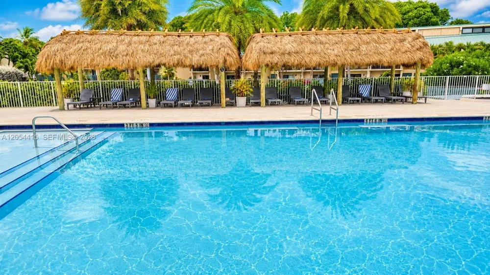 87200 Overseas Hwy #E4 Plantation Key, FL 33036