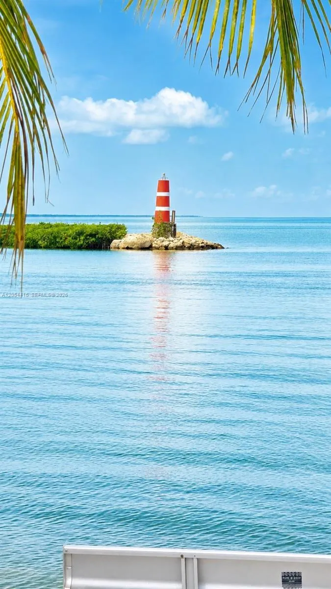 87200 Overseas Hwy #E4 Plantation Key, FL 33036