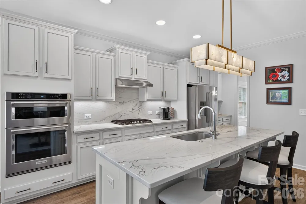 5064 Stonehill Lane Matthews, NC 28104