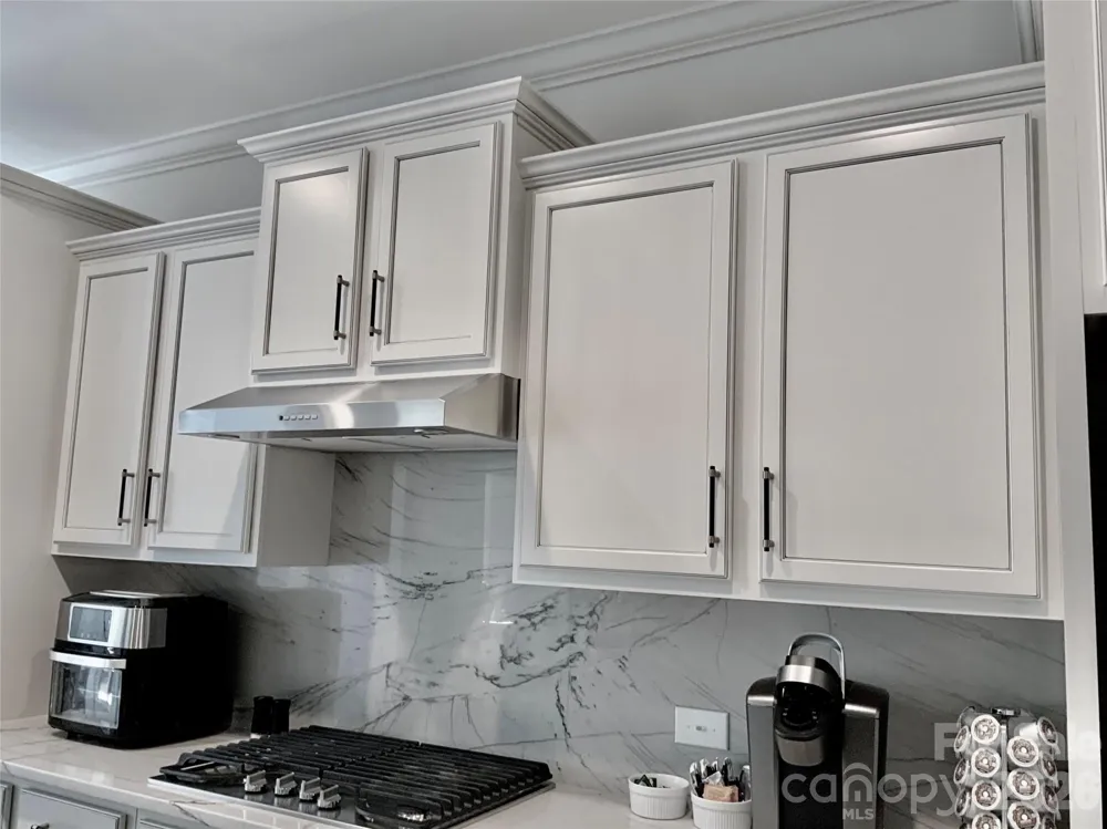 5064 Stonehill Lane Matthews, NC 28104