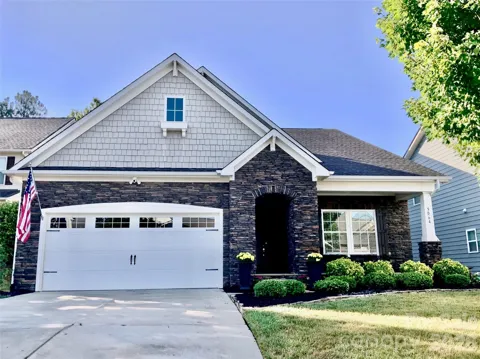 5064 Stonehill Lane