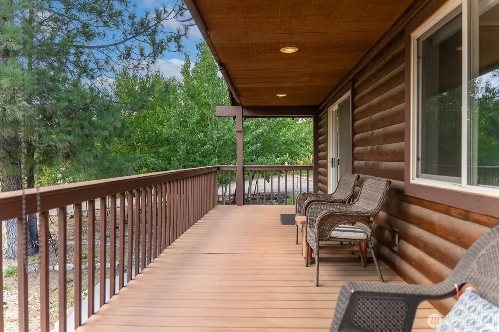 14 Apple Way Winthrop, WA 98862