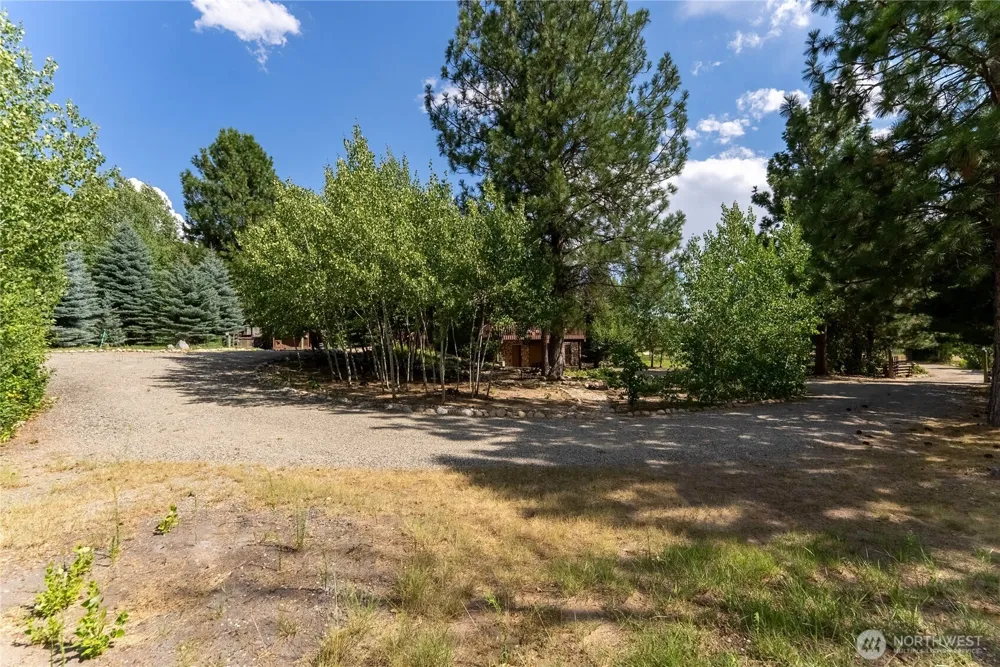 14 Apple Way Winthrop, WA 98862