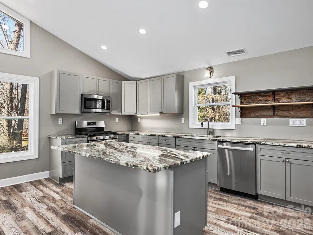 611 Peniel Road Columbus, NC 28722