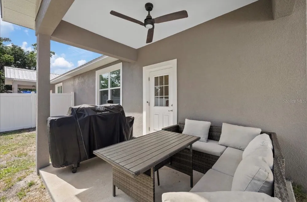 1311 W WASHINGTON STREET #A Plant City, FL 33563