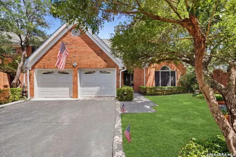 2 Jackson Ct