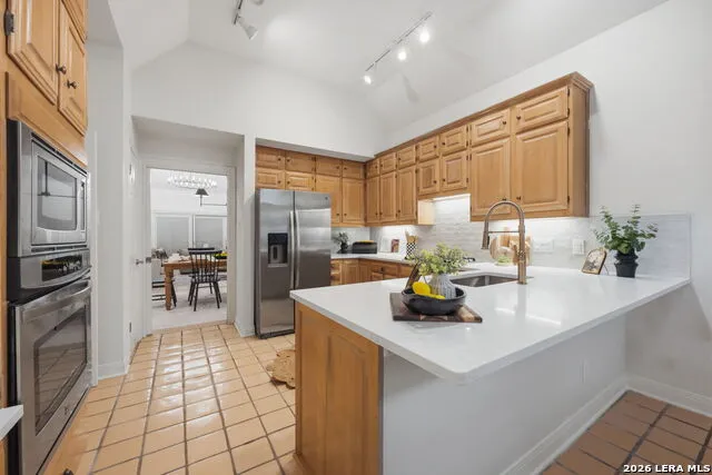 2 Jackson Ct San Antonio, TX 78230