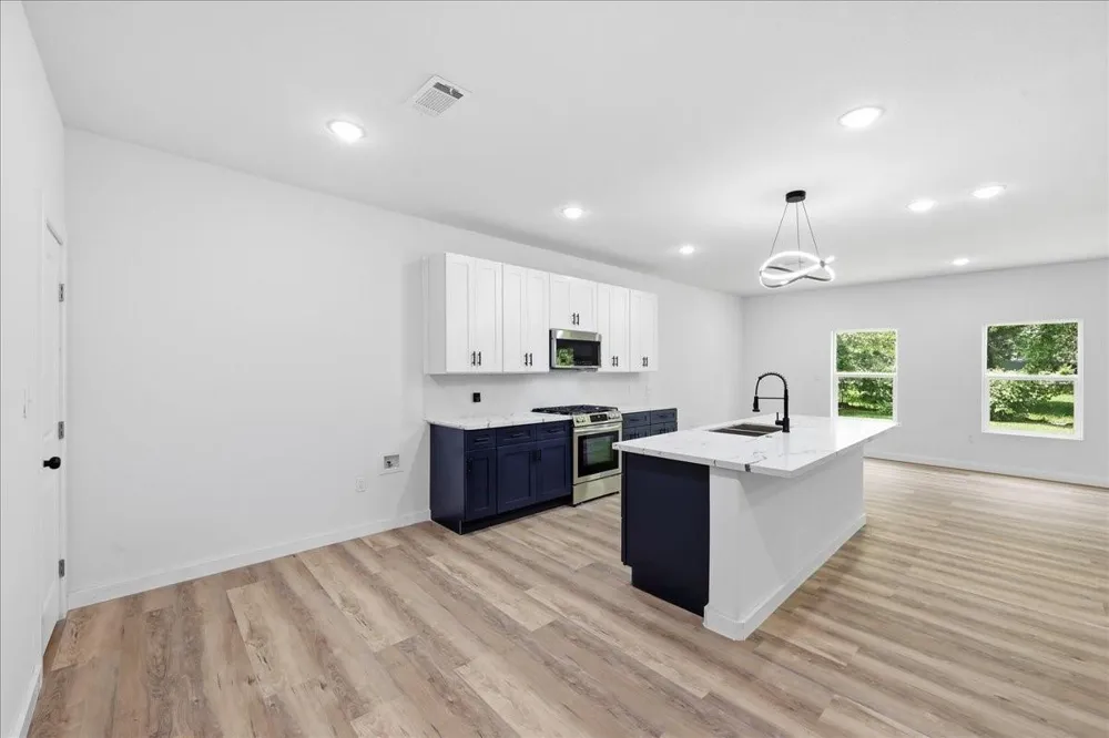 3331 Aster Street Orange, TX 77632