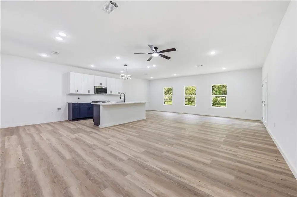 3331 Aster Street Orange, TX 77632