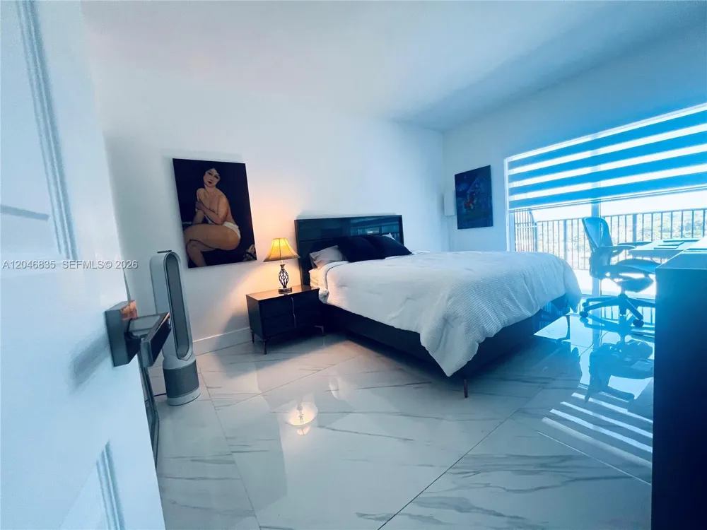 3410 Coral Way #PH-05 Miami, FL 33145