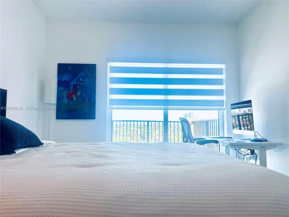 3410 Coral Way #PH-05 Miami, FL 33145