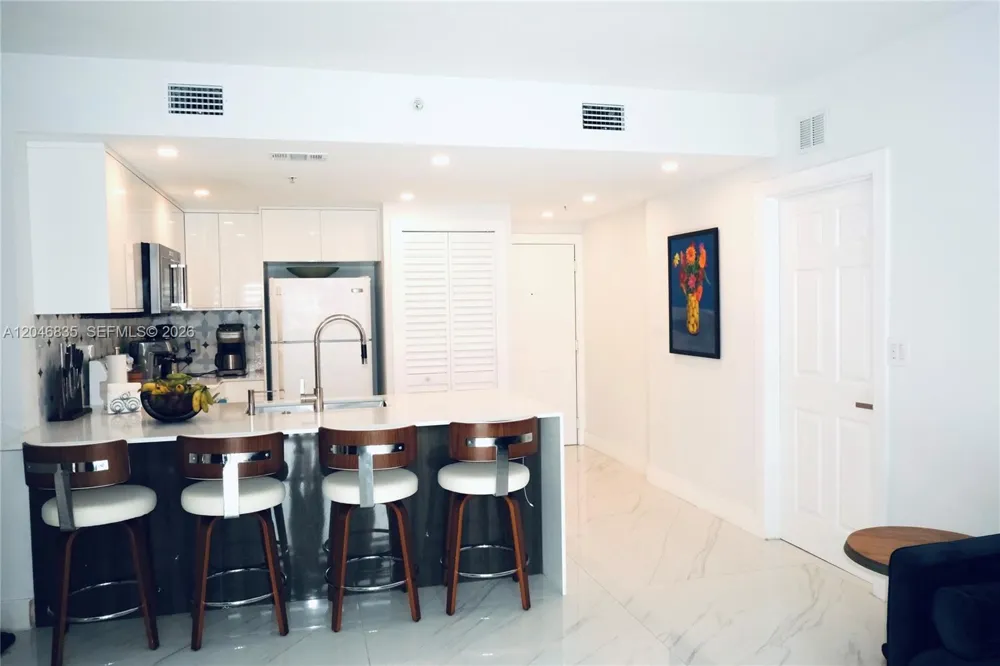 3410 Coral Way #PH-05 Miami, FL 33145