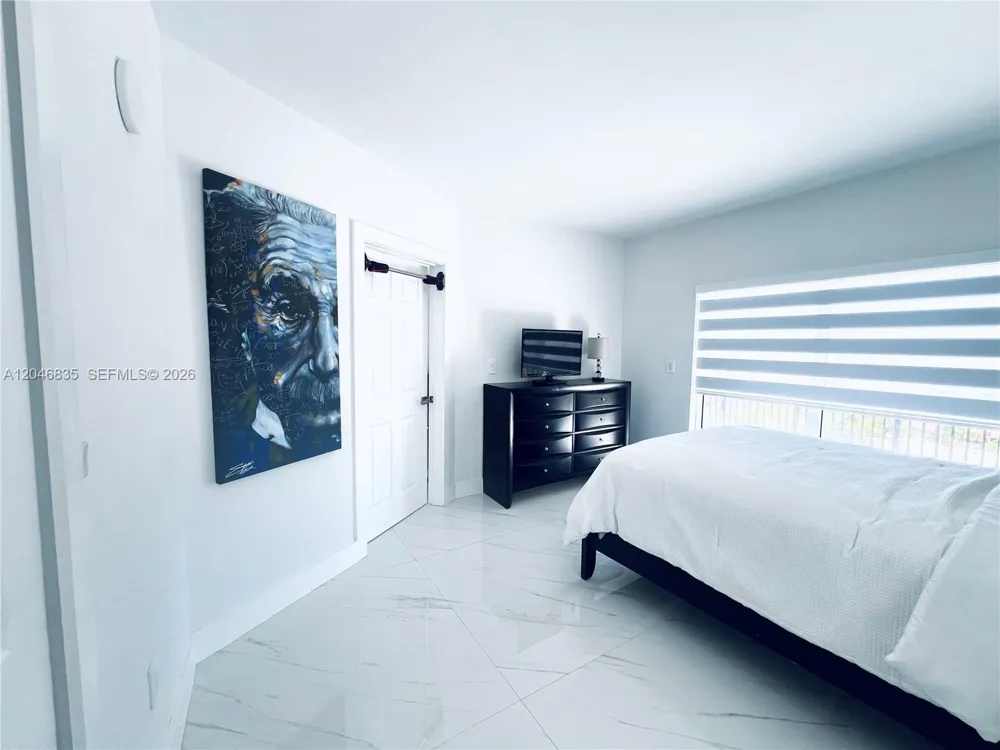 3410 Coral Way #PH-05 Miami, FL 33145