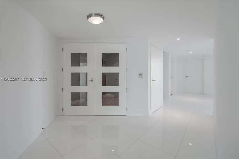 2627 S Bayshore Dr #604 Miami, FL 33133
