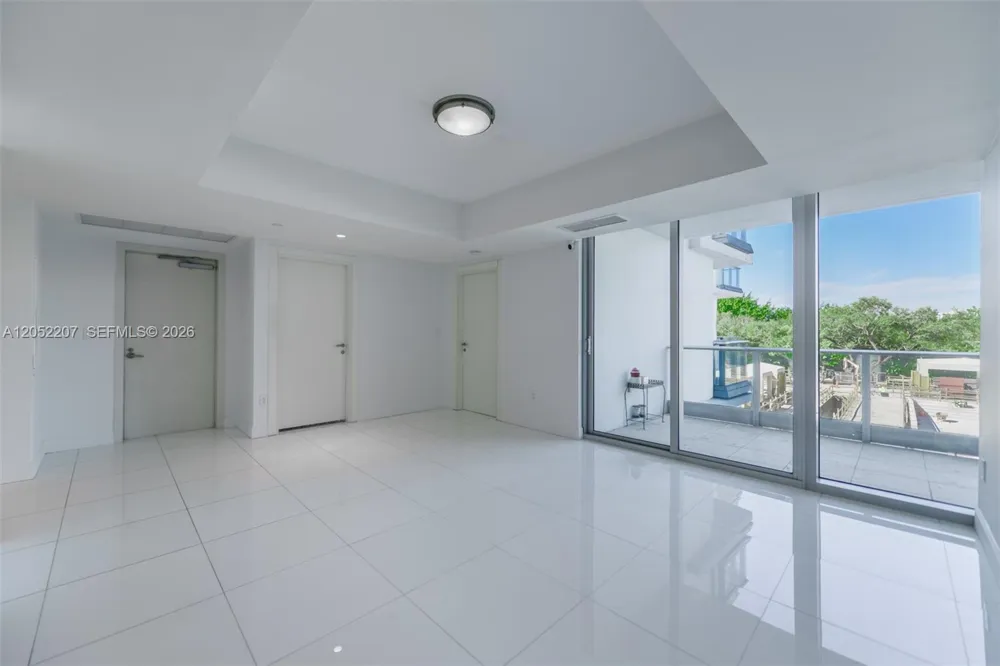 2627 S Bayshore Dr #604 Miami, FL 33133