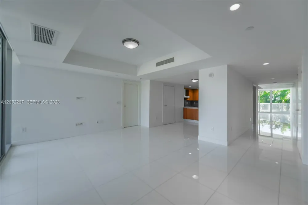 2627 S Bayshore Dr #604 Miami, FL 33133