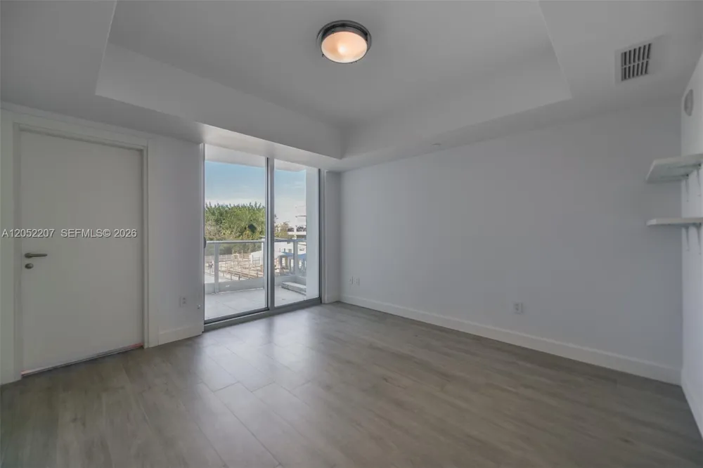 2627 S Bayshore Dr #604 Miami, FL 33133