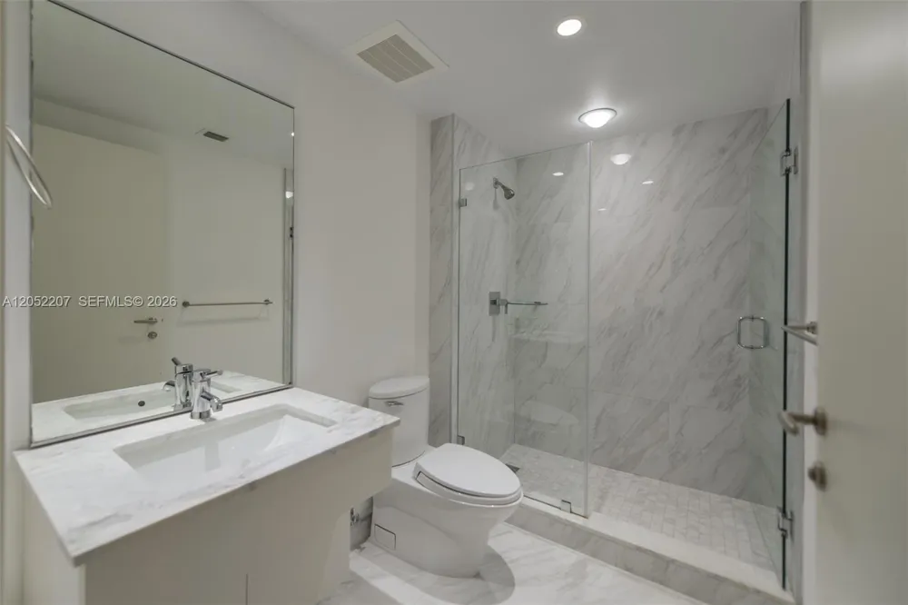 2627 S Bayshore Dr #604 Miami, FL 33133