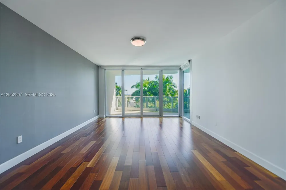 2627 S Bayshore Dr #604 Miami, FL 33133