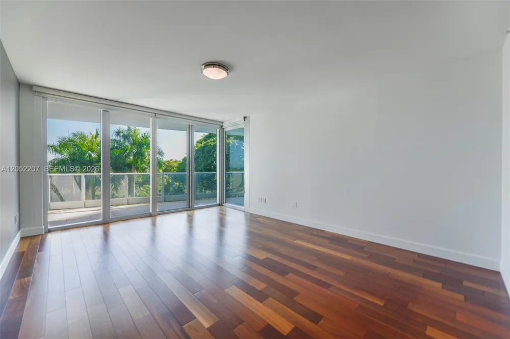 2627 S Bayshore Dr #604 Miami, FL 33133
