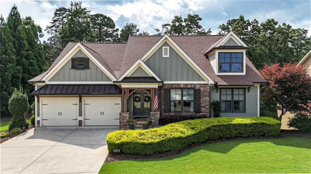 303 Trappers Bluff Waleska, GA 30183