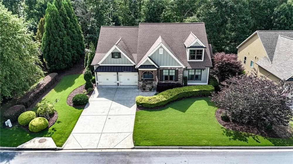 303 Trappers Bluff Waleska, GA 30183