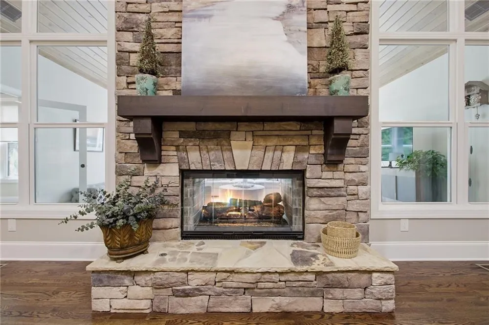 303 Trappers Bluff Waleska, GA 30183