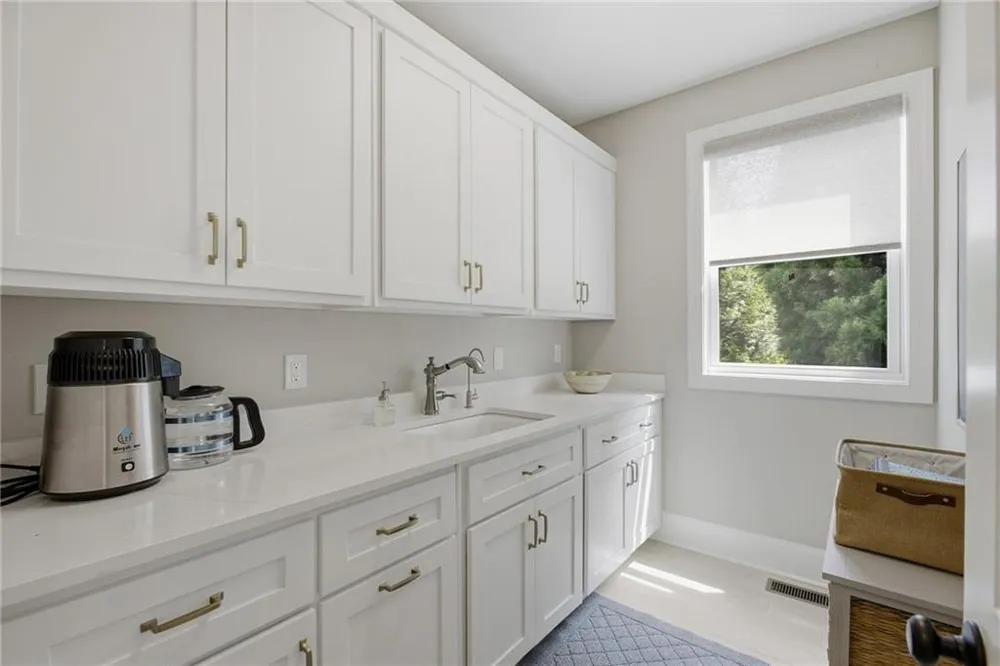 303 Trappers Bluff Waleska, GA 30183