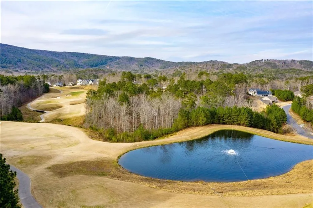 303 Trappers Bluff Waleska, GA 30183