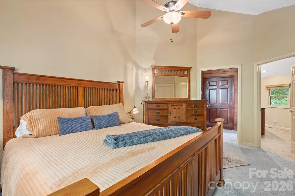 632 Dogwood Trail Waynesville, NC 28786