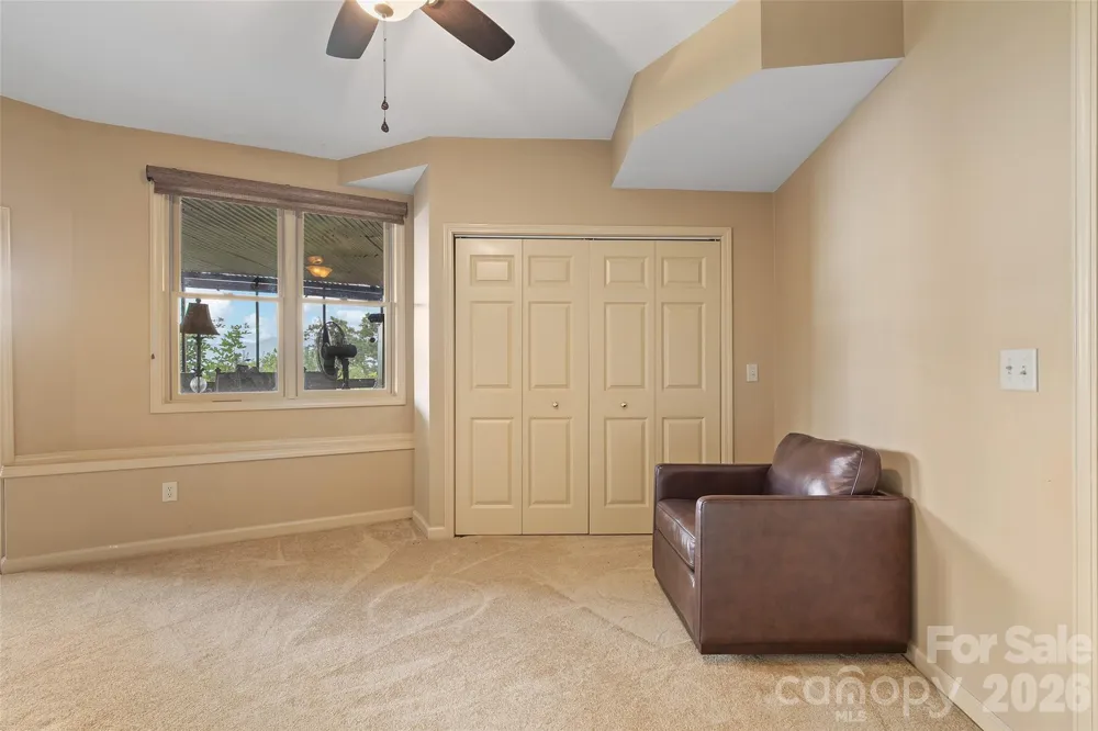 632 Dogwood Trail Waynesville, NC 28786
