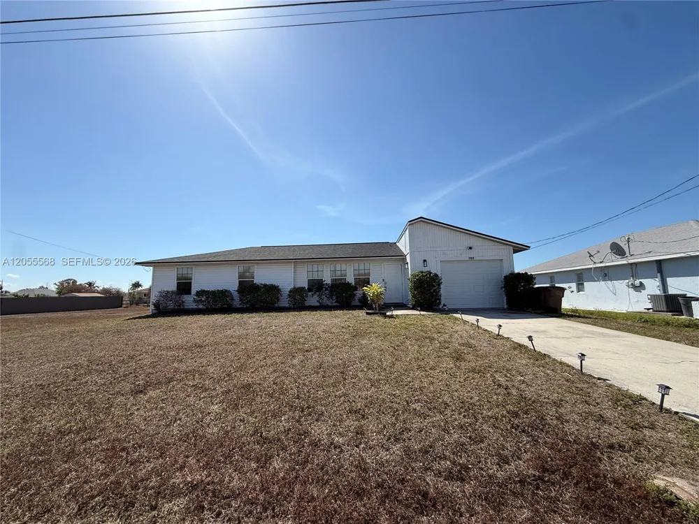 320 26 TERRACE #N.A Cape Coral, FL 33034